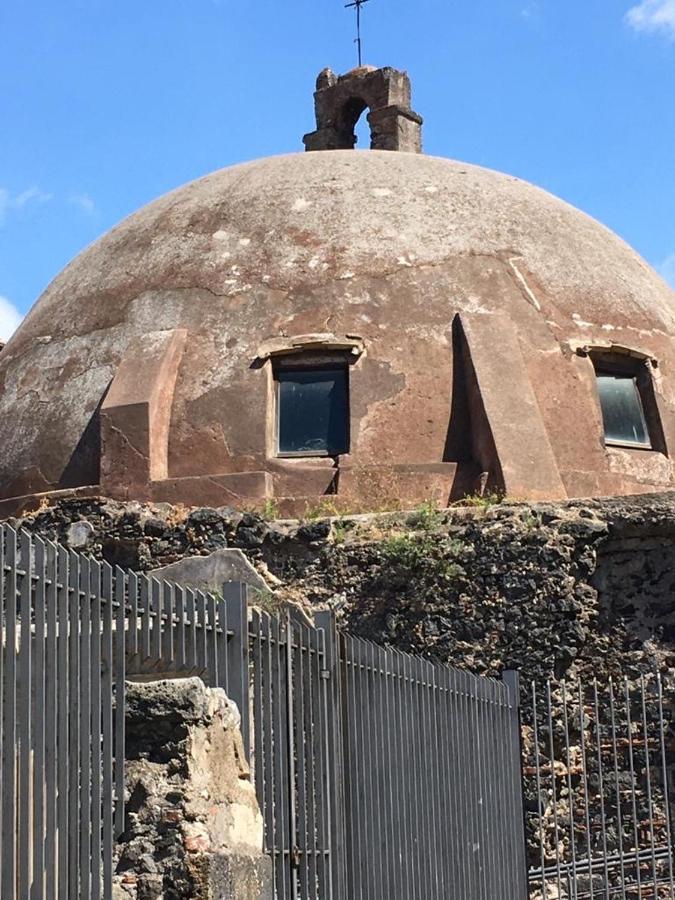Casa Ega E La Rotonda: Bellissimi Monovani Nel Cuore Di 카타니아 외부 사진